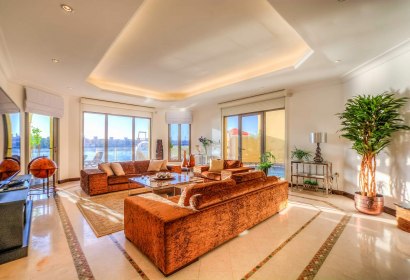 شاطئ لاغونا